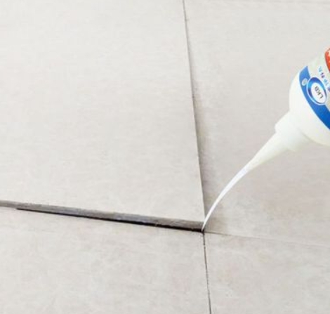 金凤瓷砖空鼓维修公司分享卫生间瓷砖脱落的原因可能有以下几点